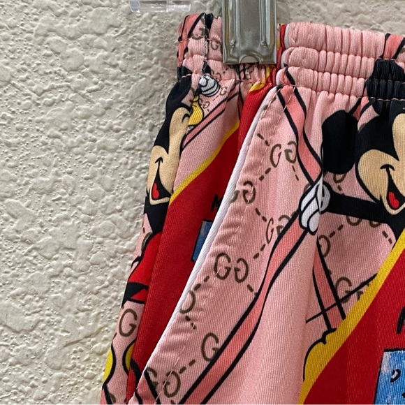 Mickey Suggest you to Recycle Plastic Bottle Printed Pajama Short Set Sleepwear - Picture 11 of 14